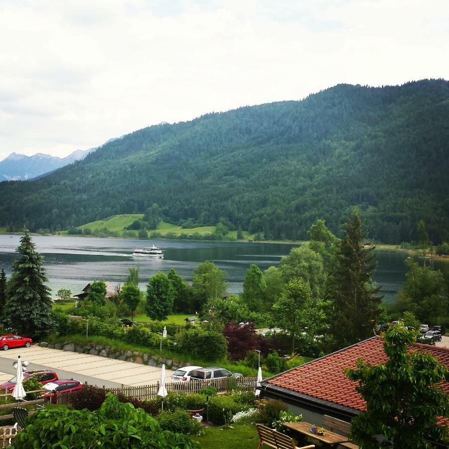 Haus Lackner Am Weissensee In Kaernten Exterior foto